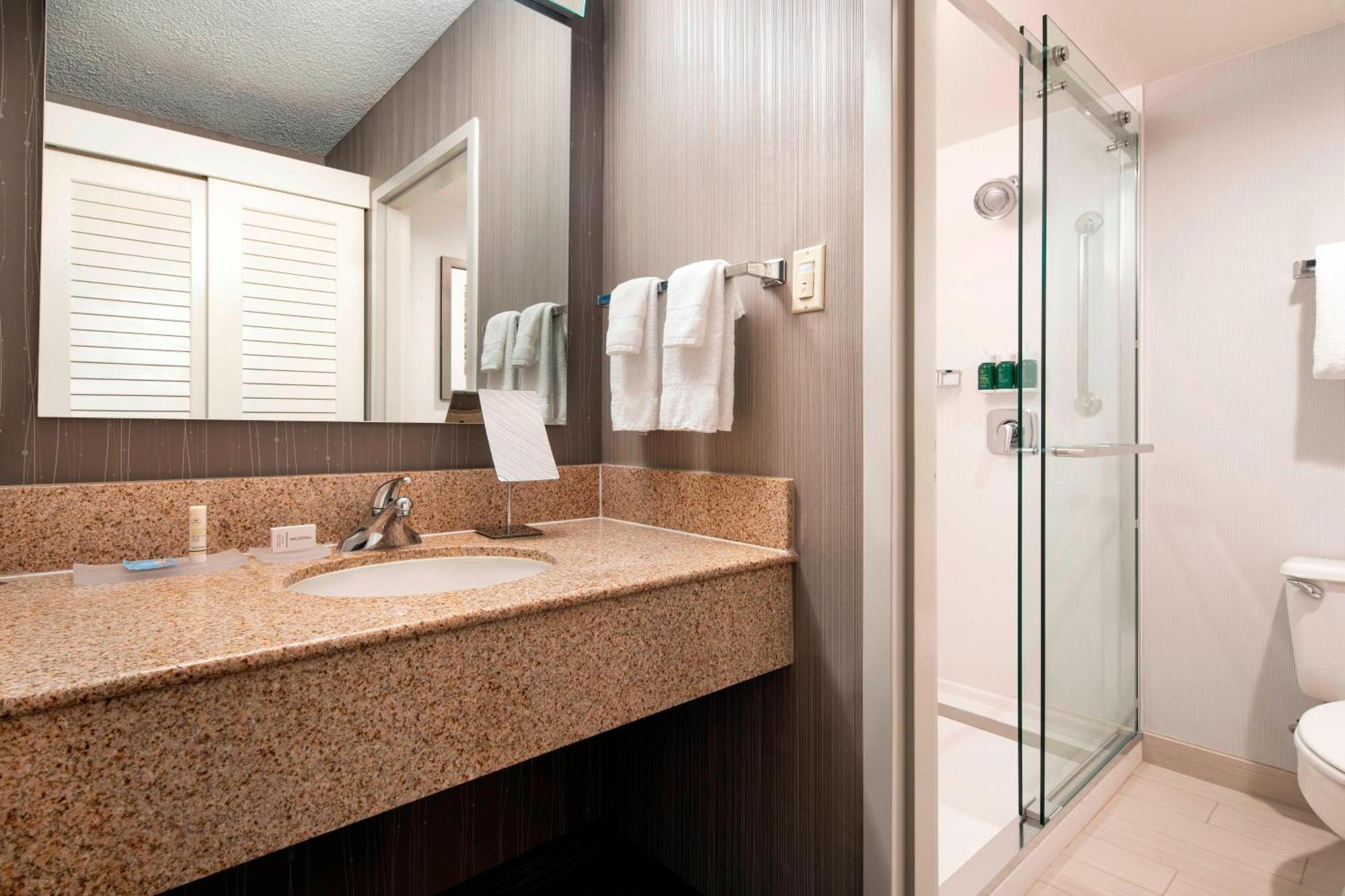 Hotel Courtyard By Marriott San Francisco Airport à San Bruno Extérieur photo