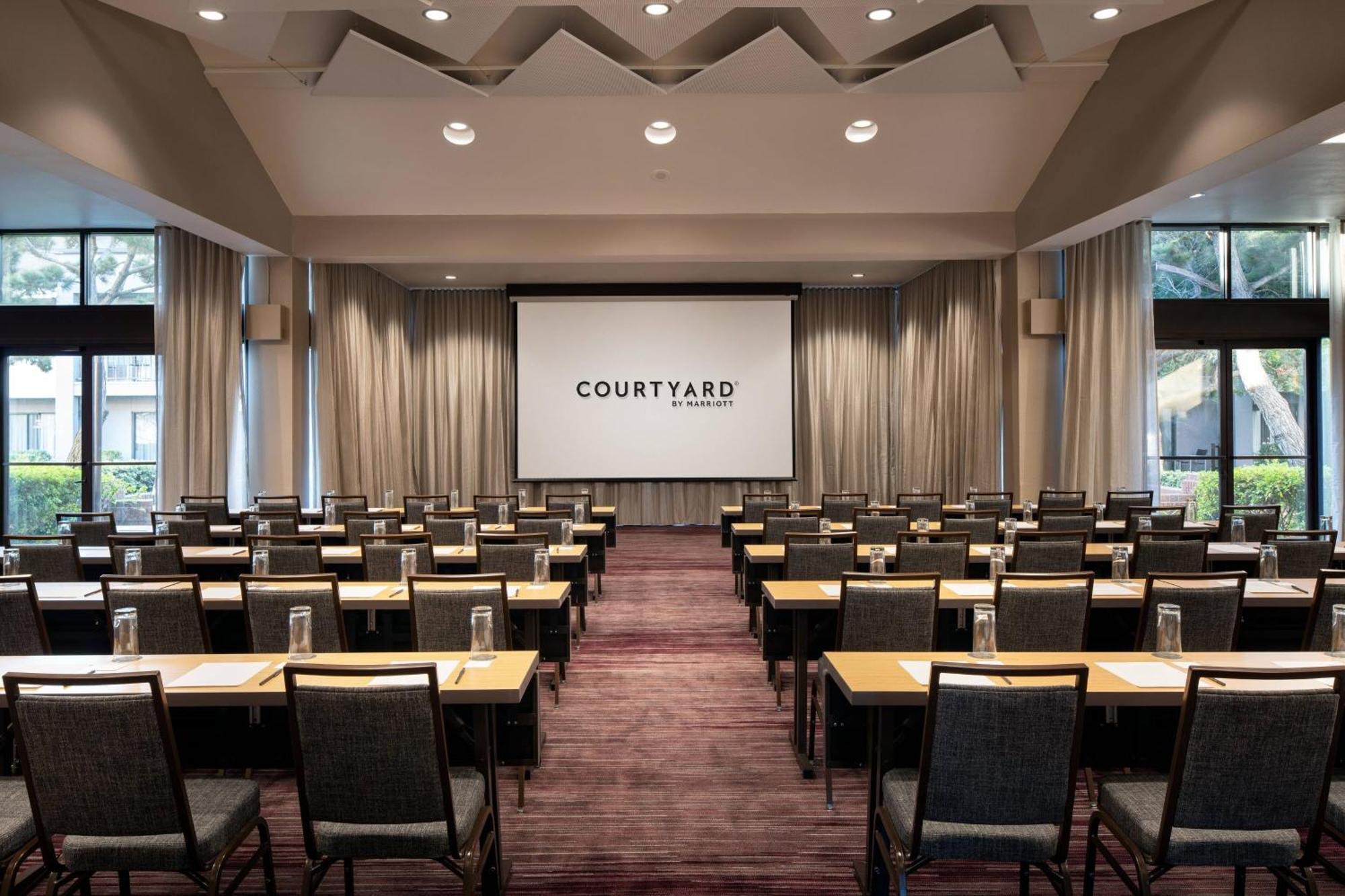 Hotel Courtyard By Marriott San Francisco Airport à San Bruno Extérieur photo